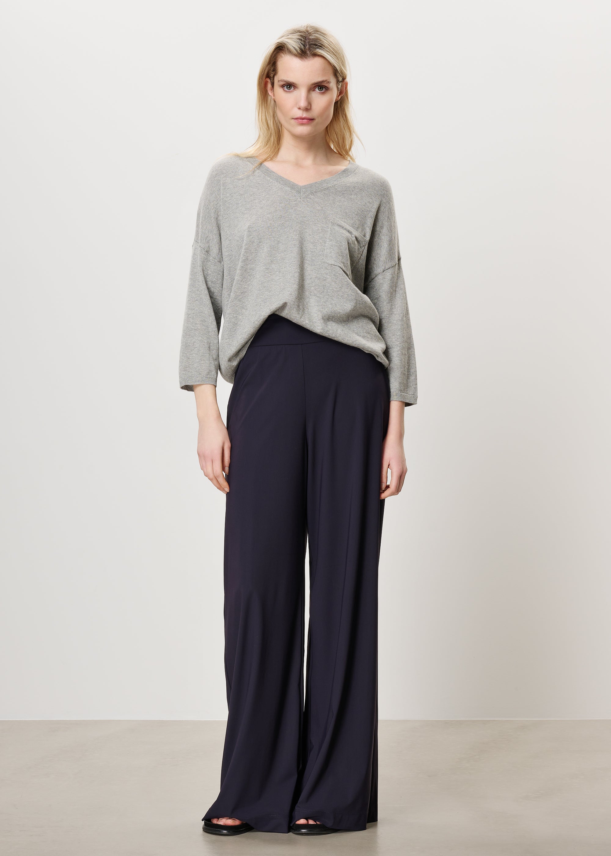 #color_light grey melange