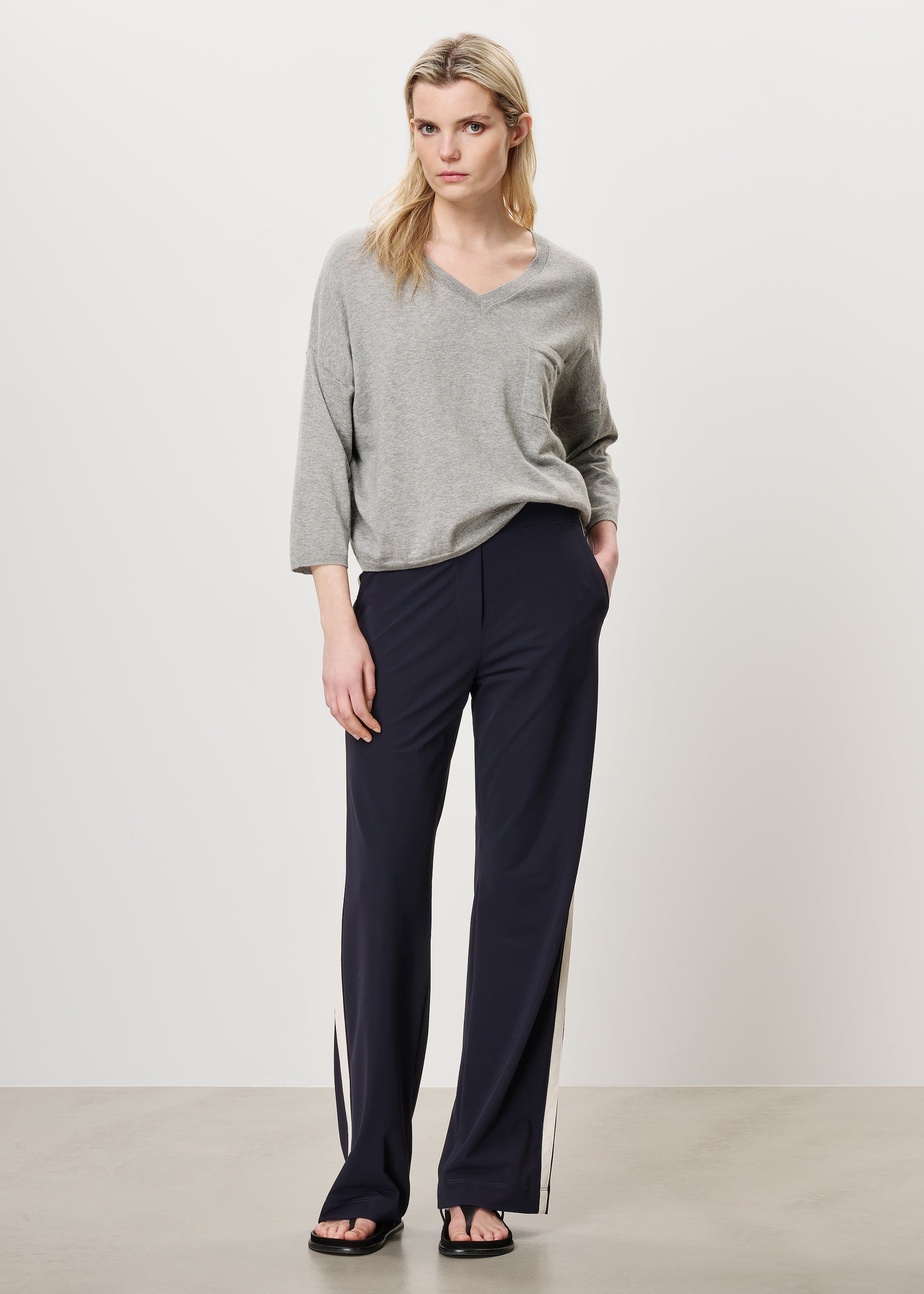 #color_light grey melange