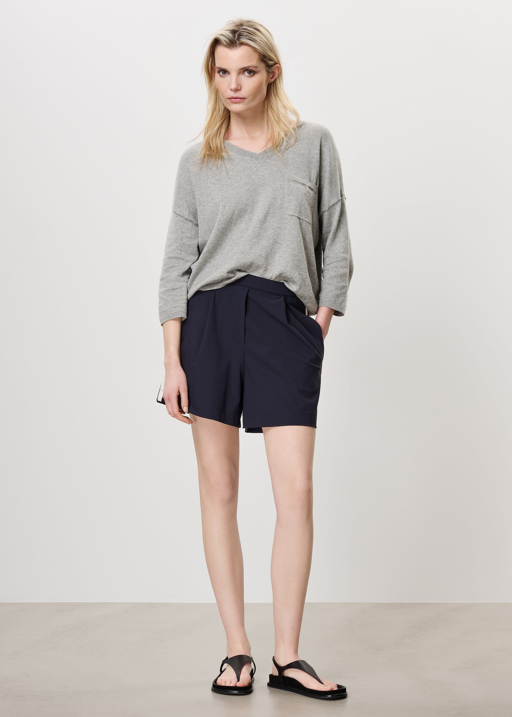 #color_light grey melange