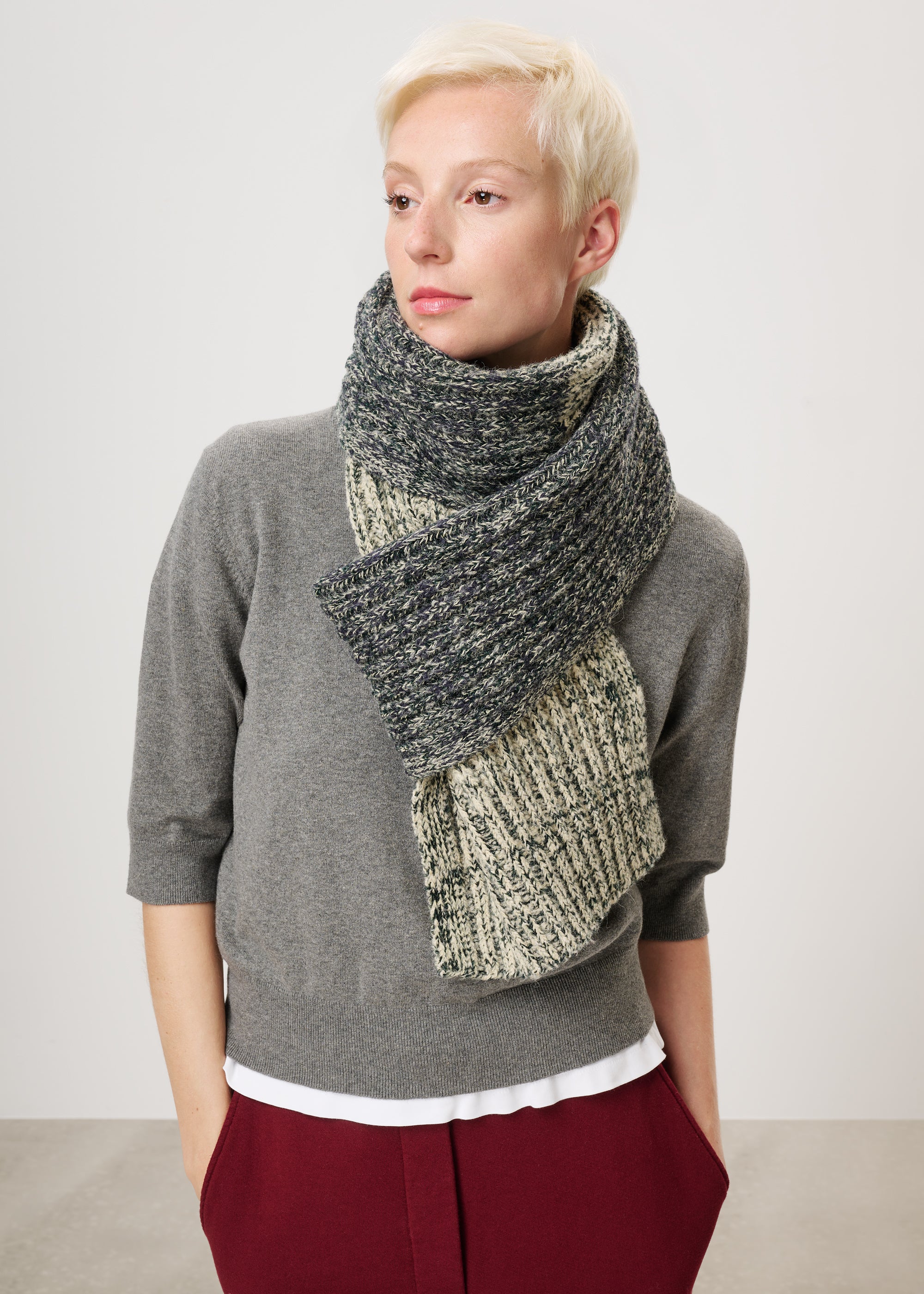 #color_notte yellow stripe