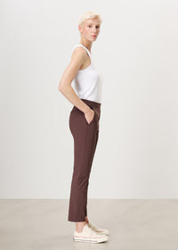 #color_brown