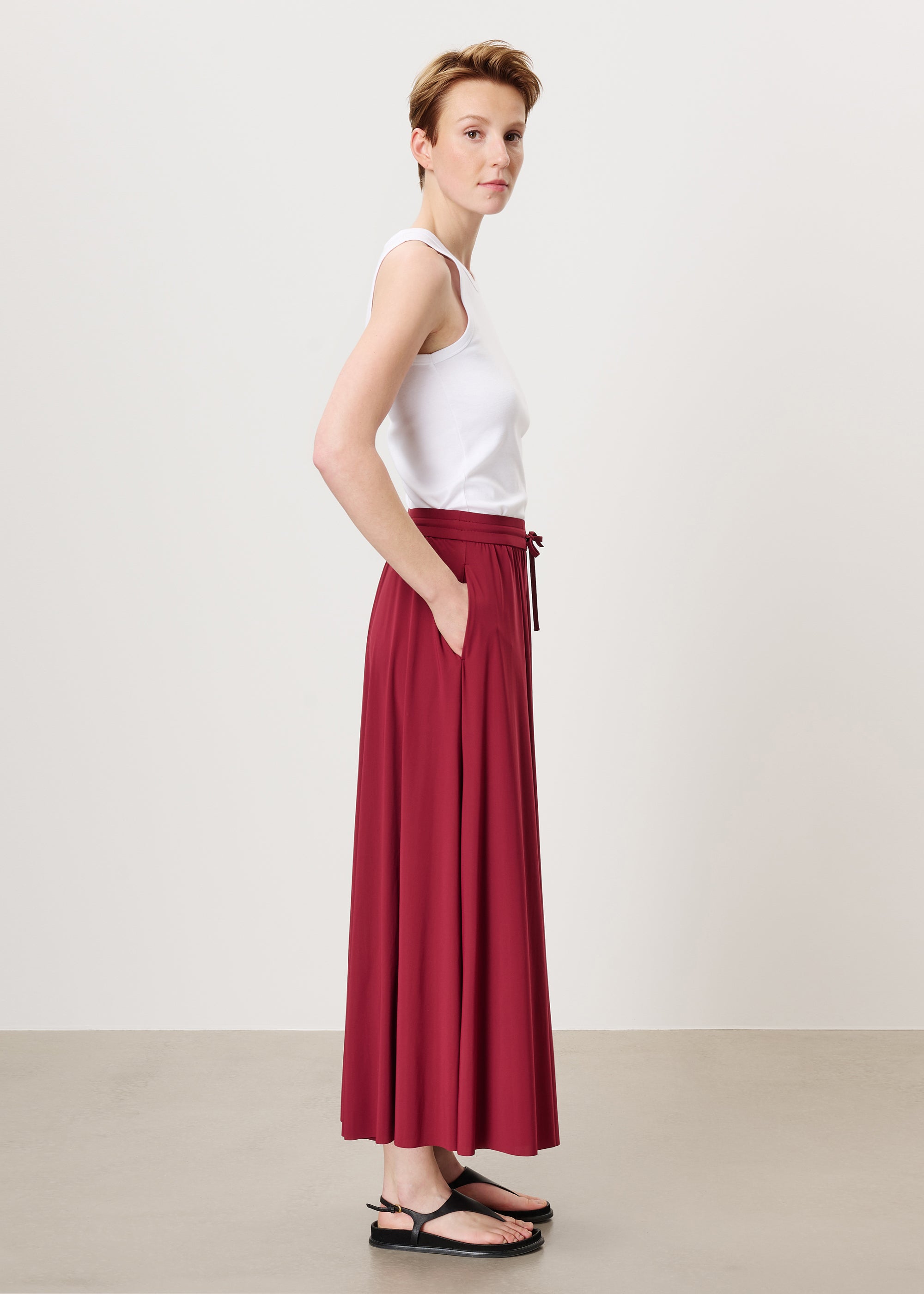 #color_ruby red
