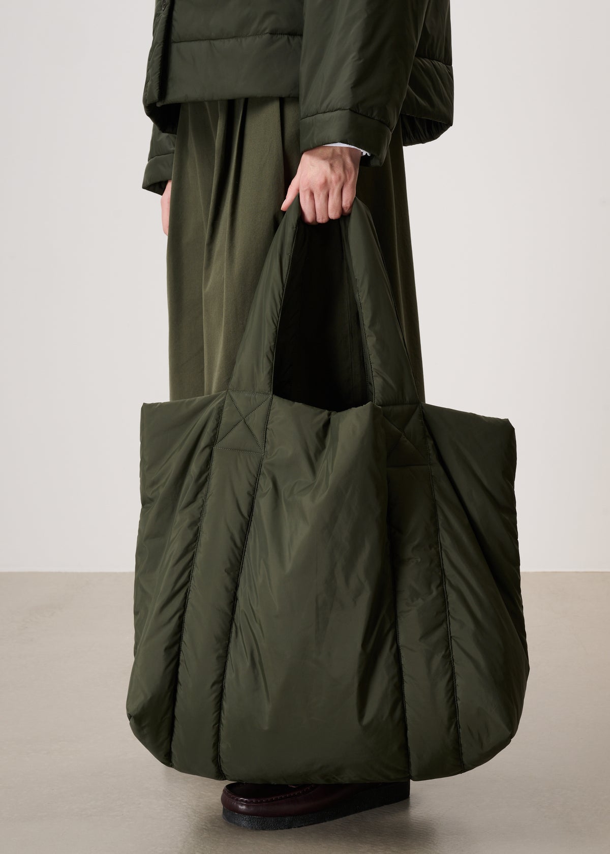 #color_khaki green