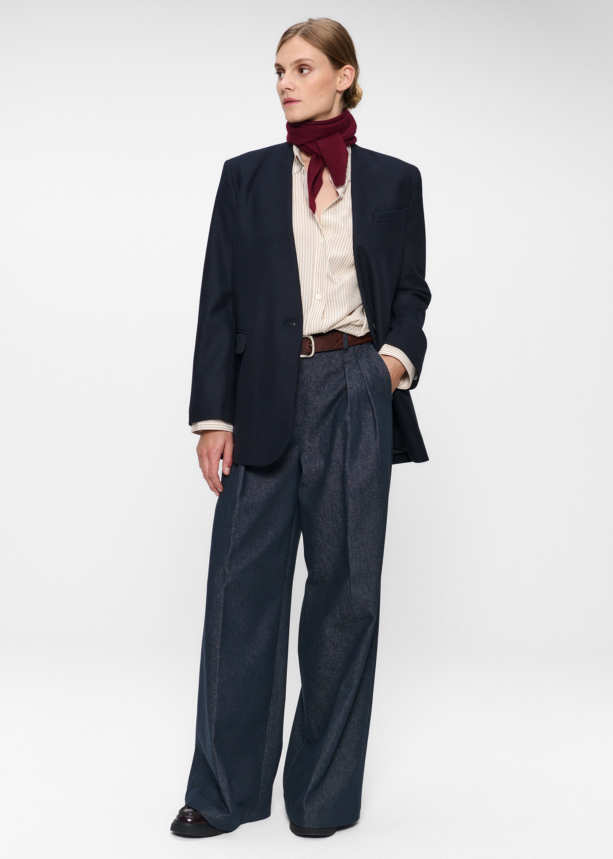 #color_midnight blue