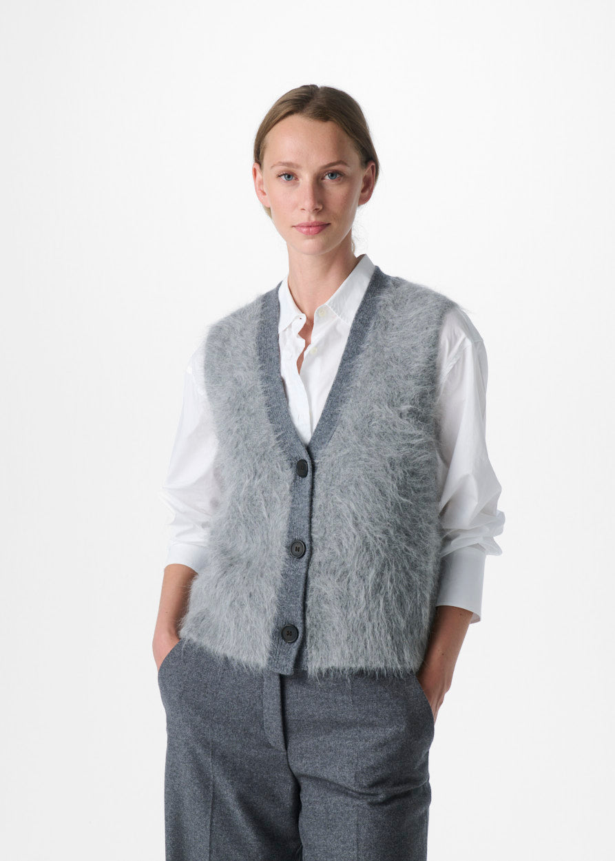 SOFT FURRY ALPACA SLEEVELESS VEST