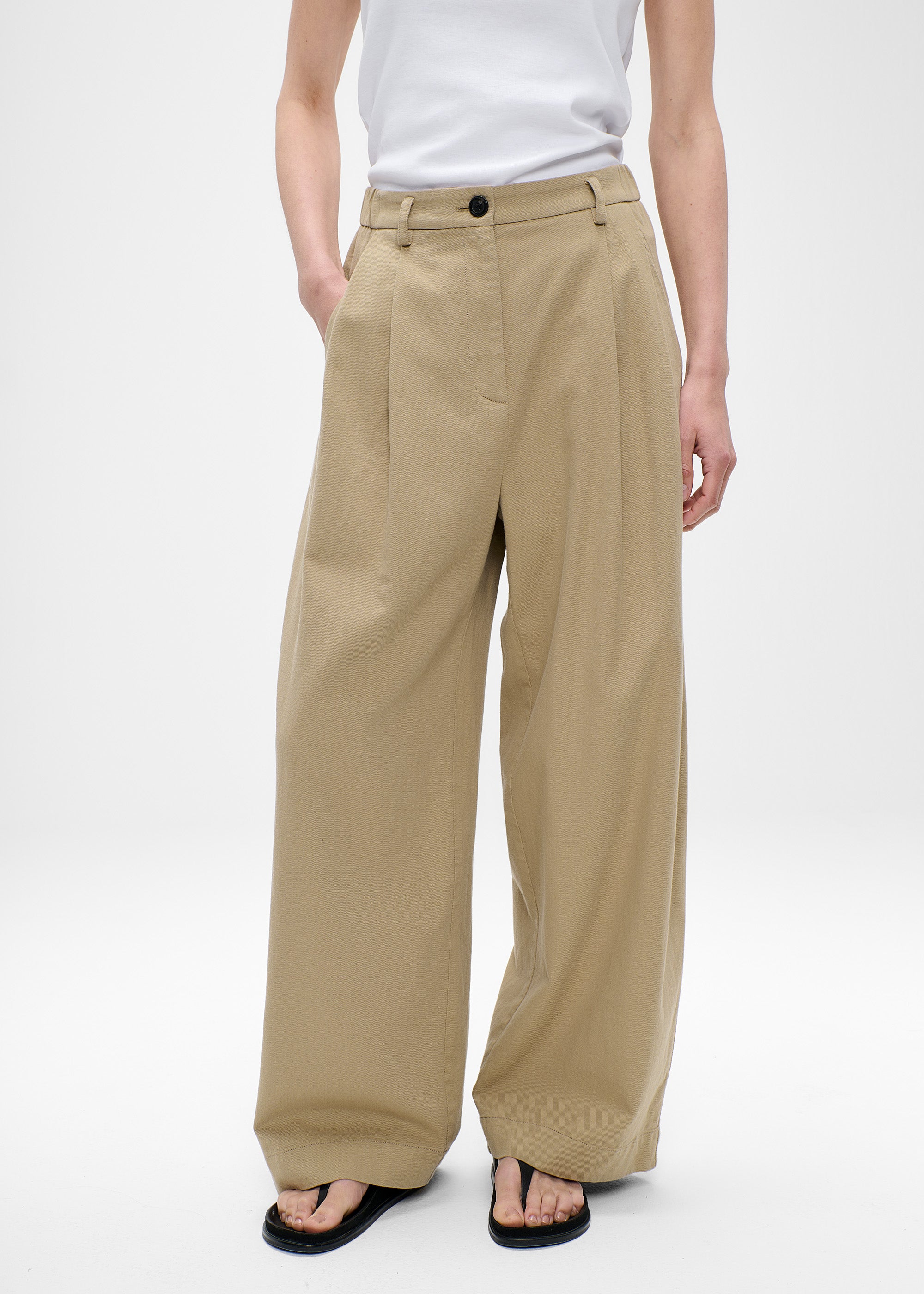 #color_khaki