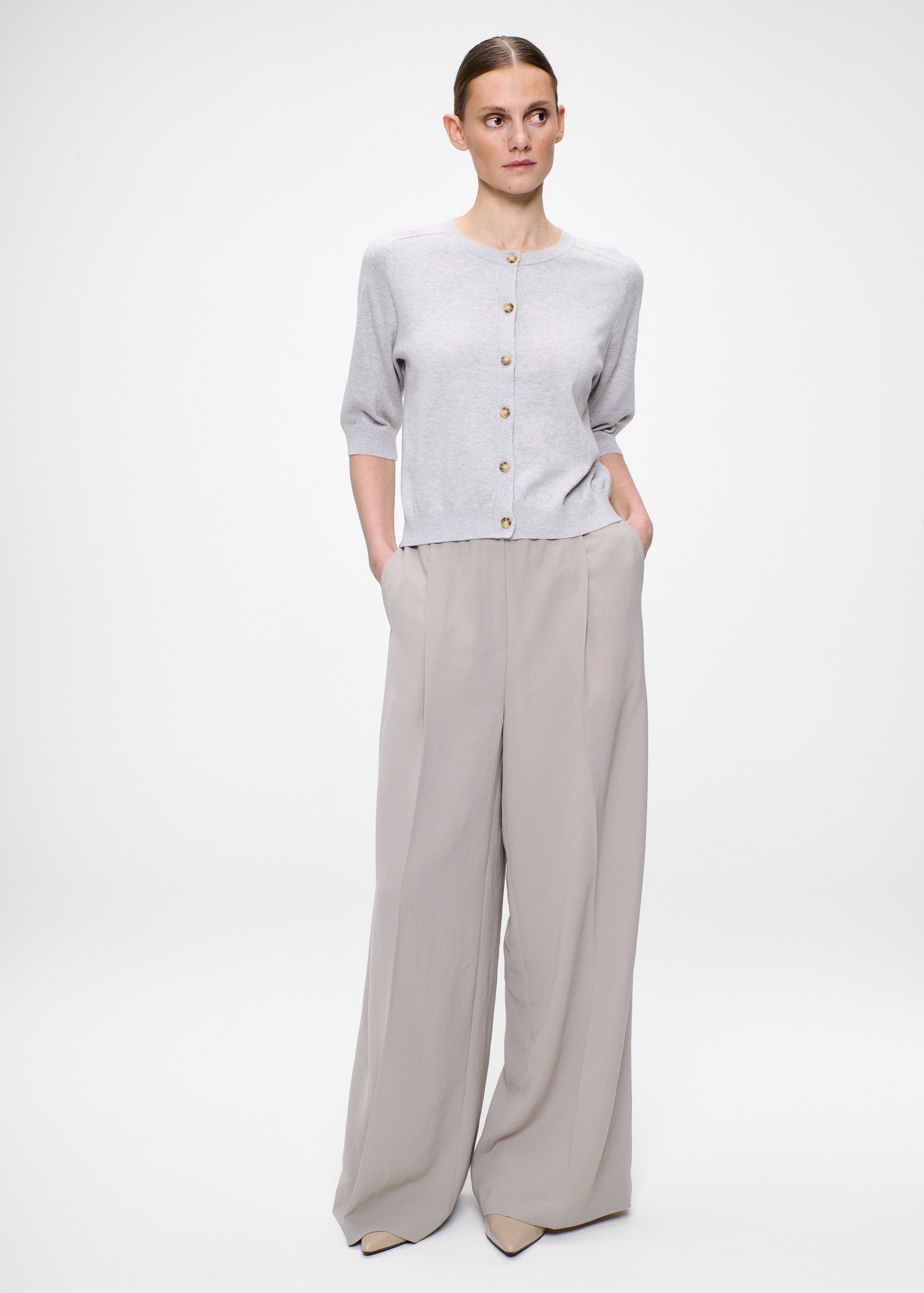 #color_light grey melange