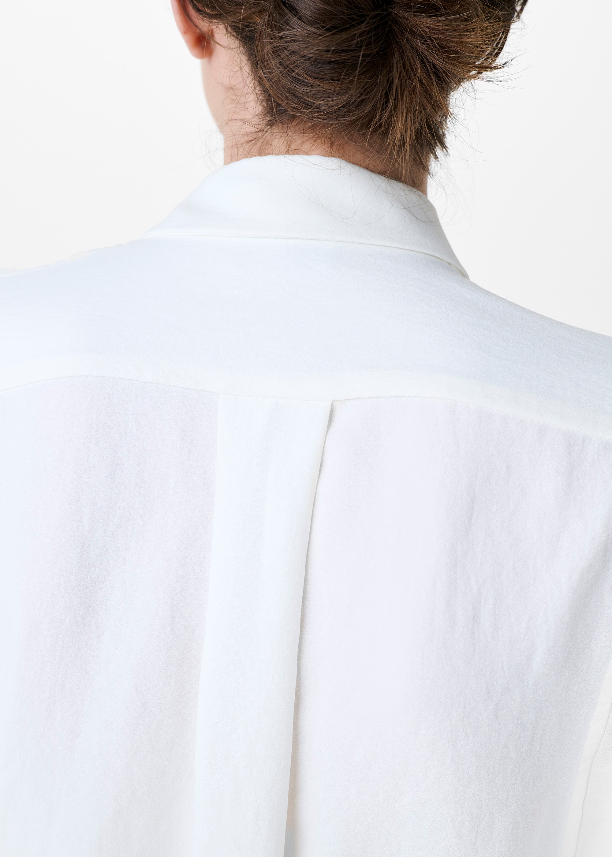 #color_off-white