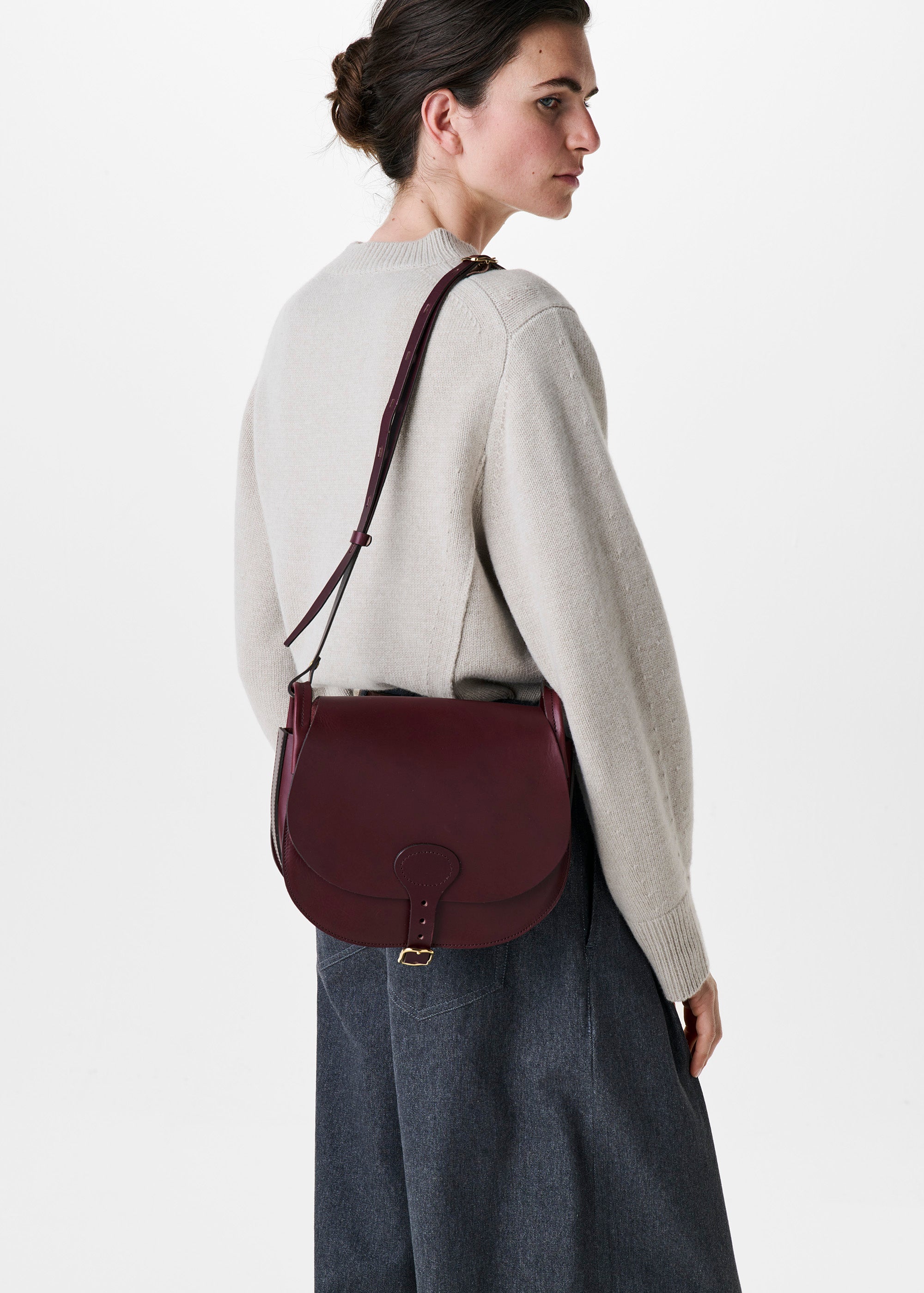 DIANE CROSS BODY BAG