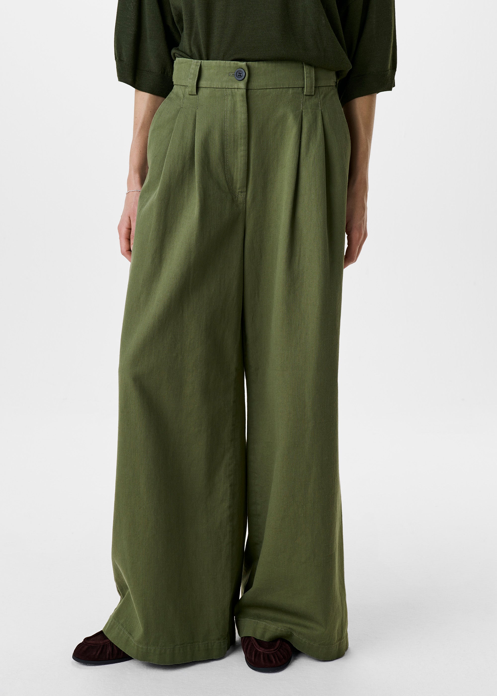 #color_green khaki
