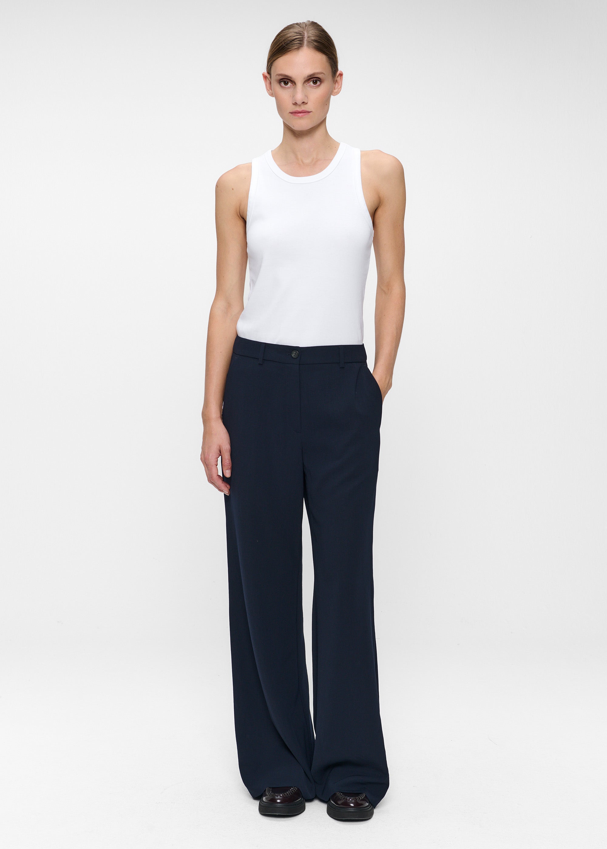 #color_midnight blue