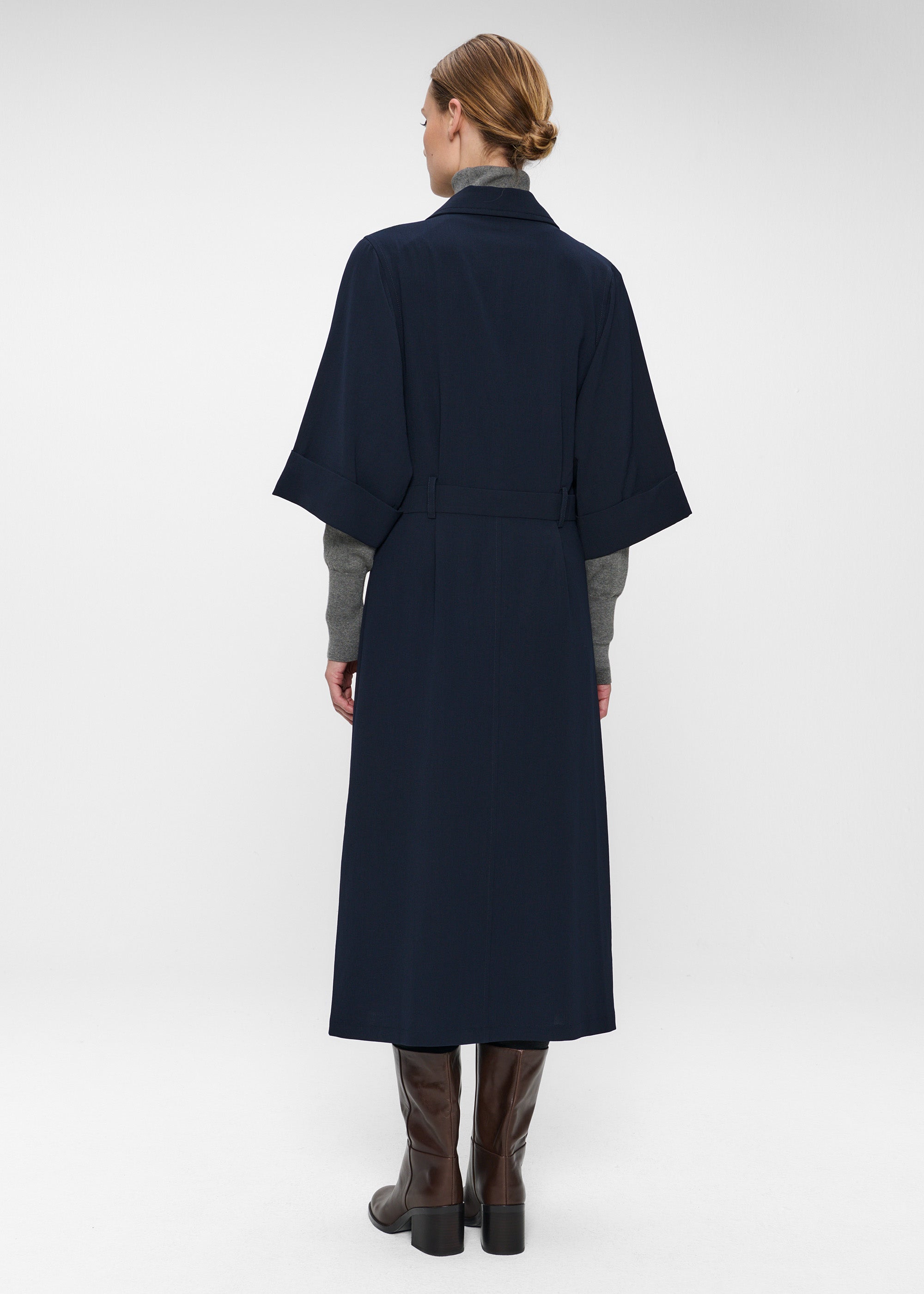 #color_midnight blue