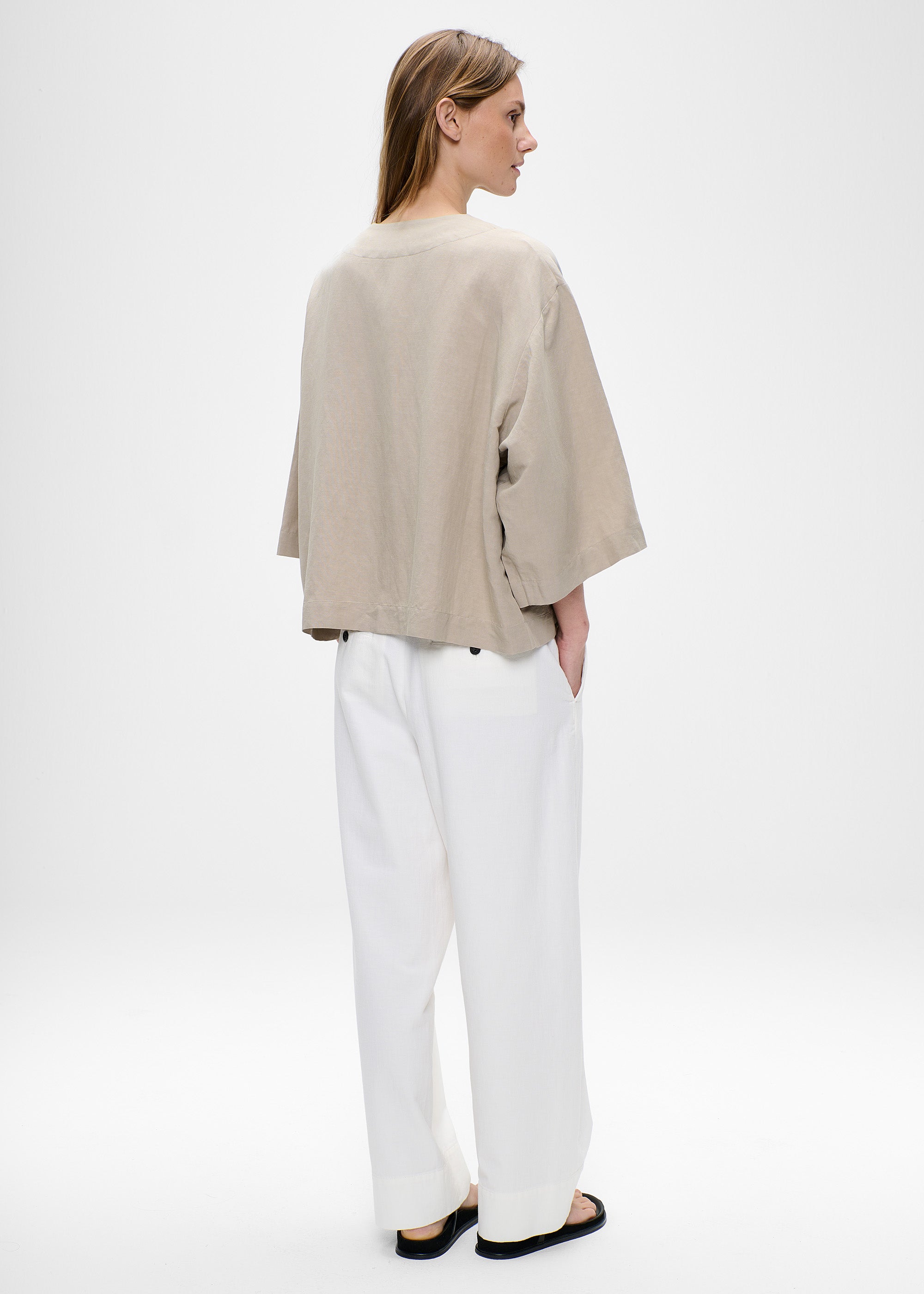 #color_green khaki
