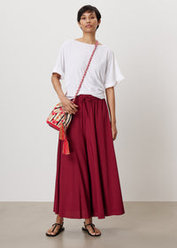 #color_ruby red
