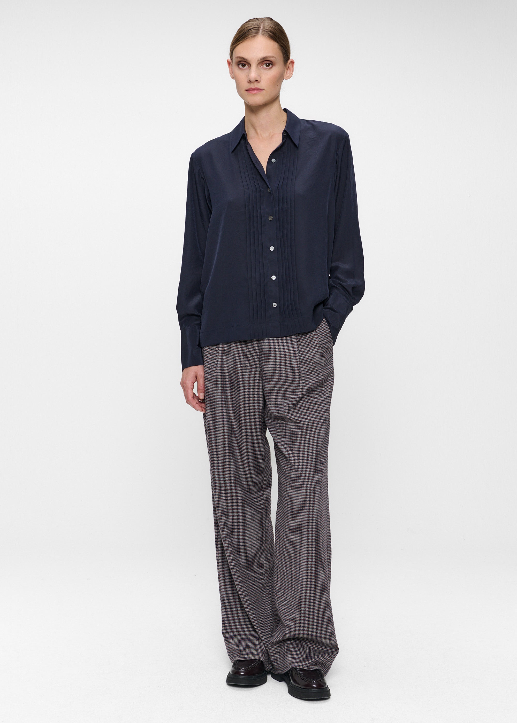 #color_midnight blue