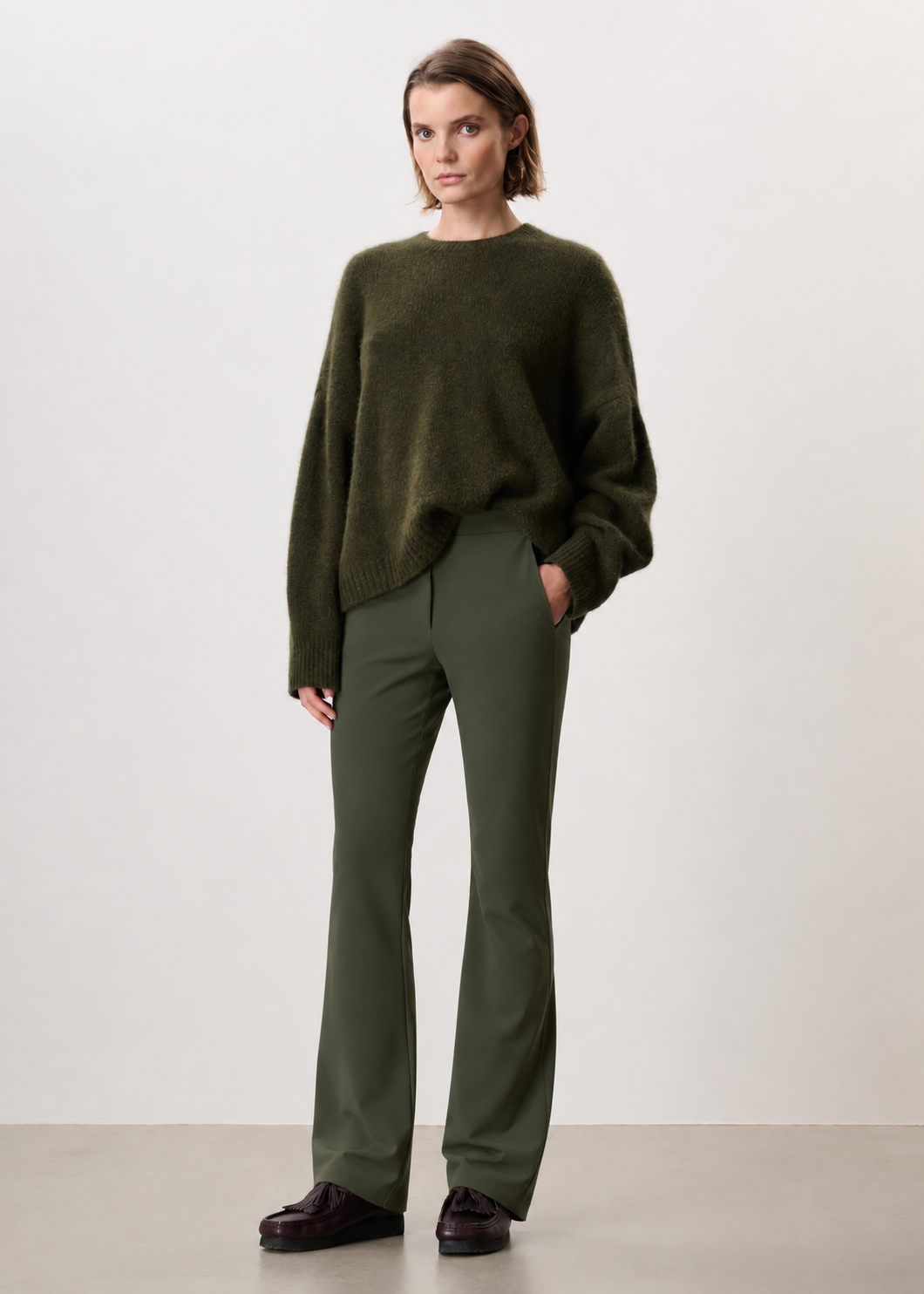 #color_khaki green