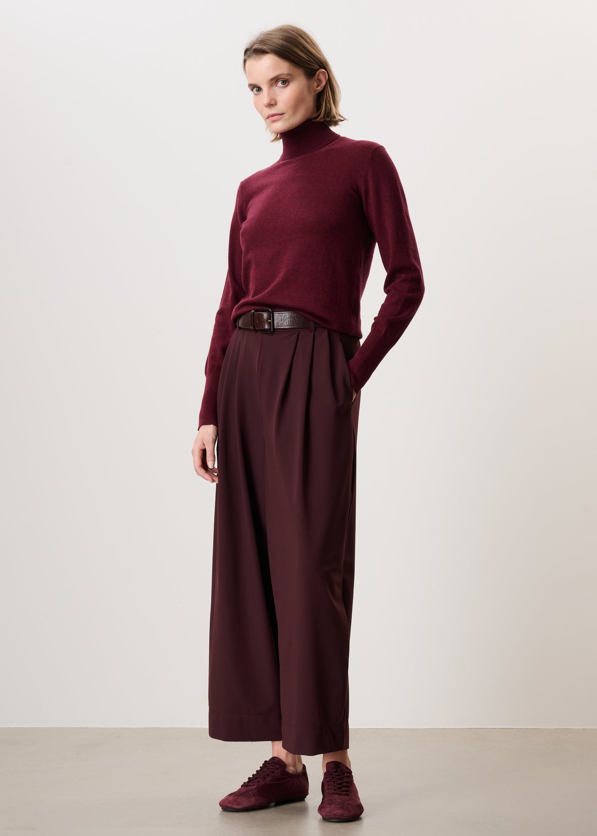 #color_maroon
