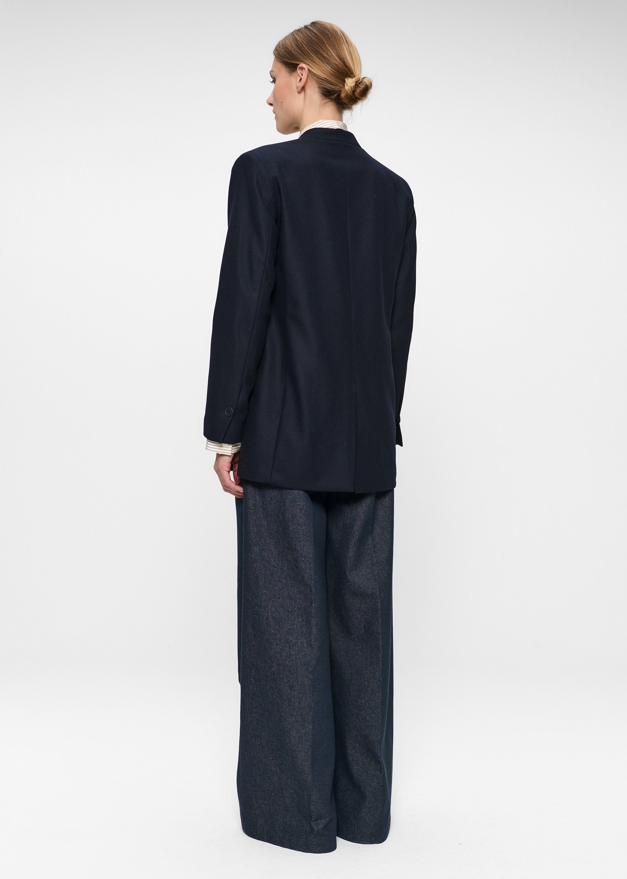 #color_midnight blue