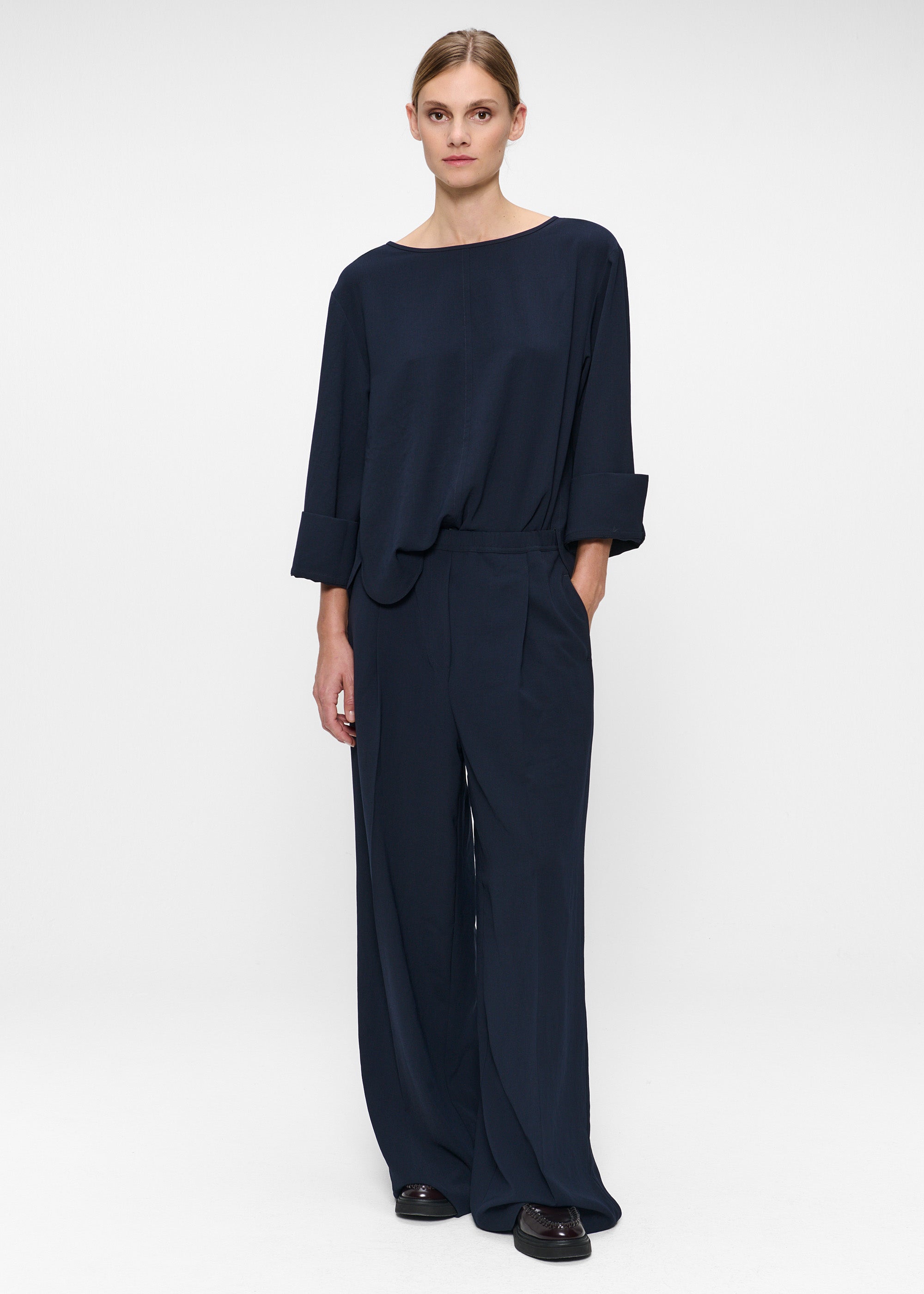 #color_midnight blue