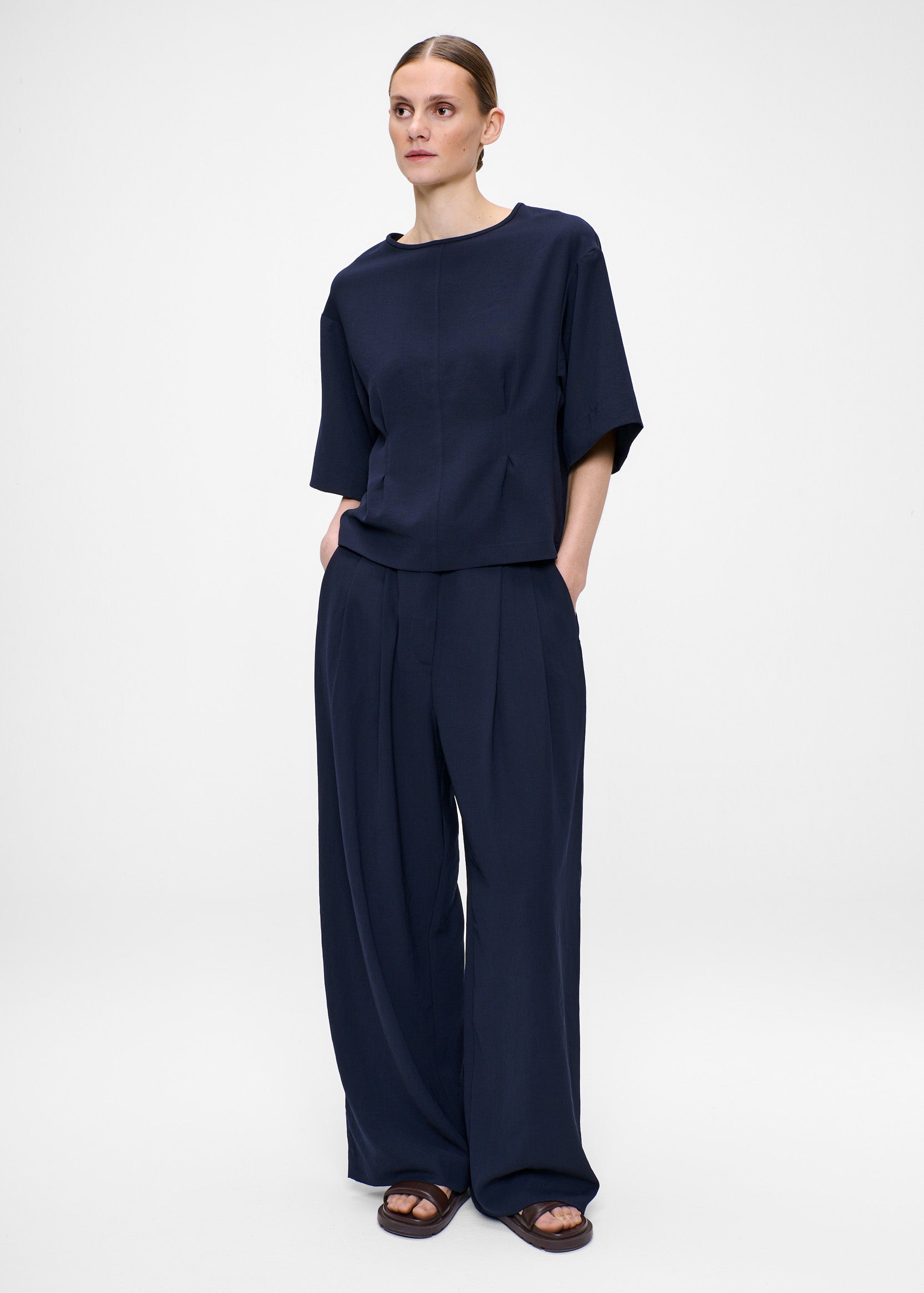 #color_midnight blue