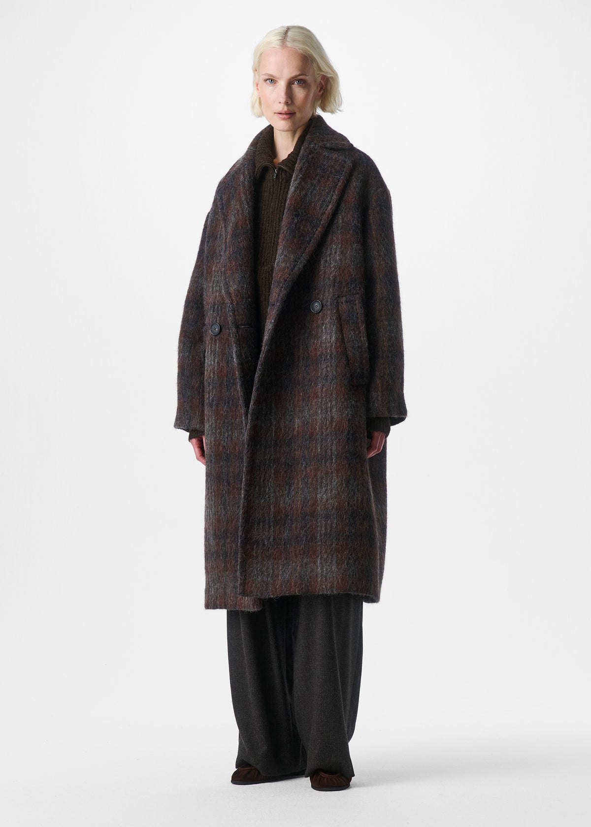 #color_warm brown check