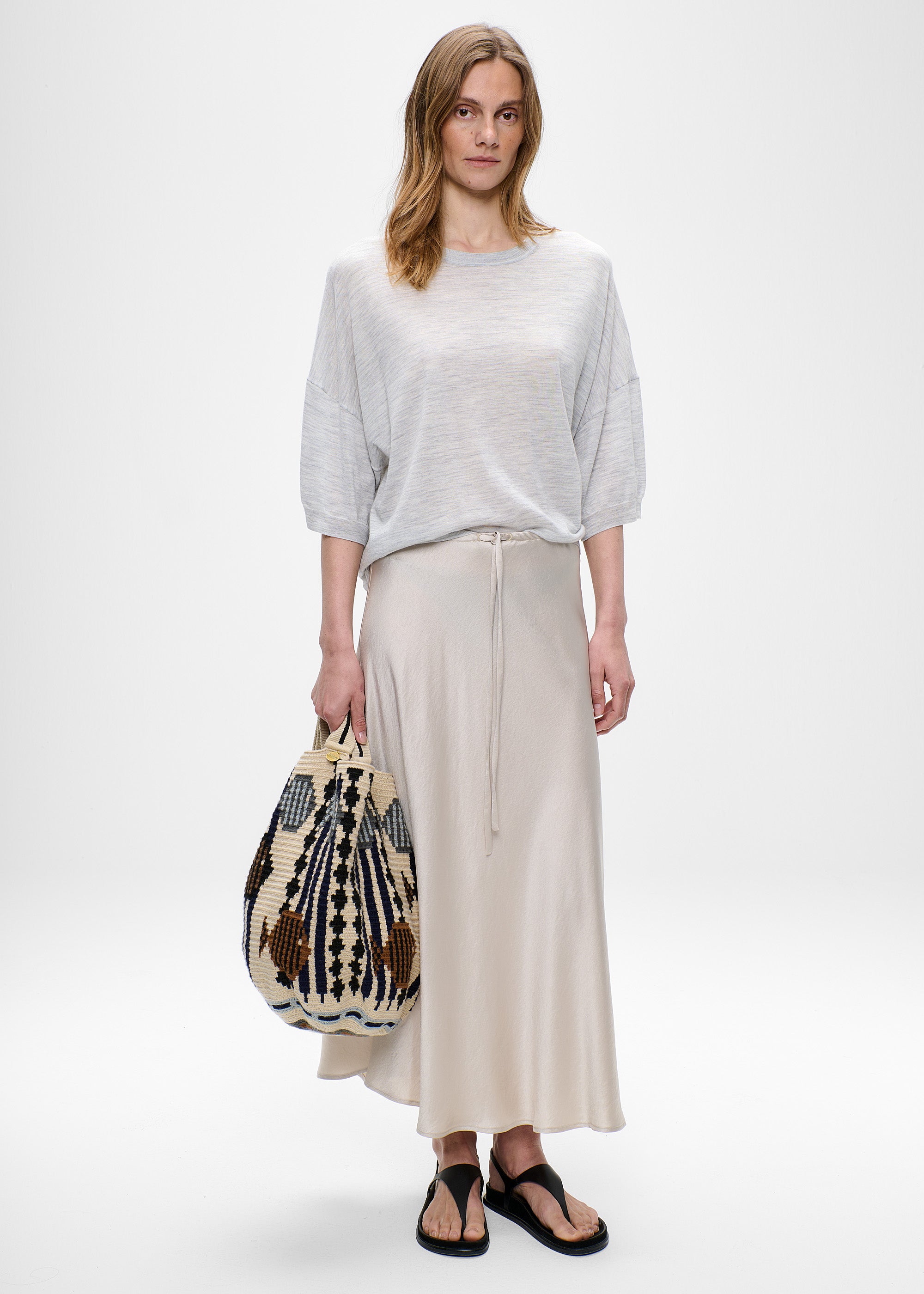 #color_beige