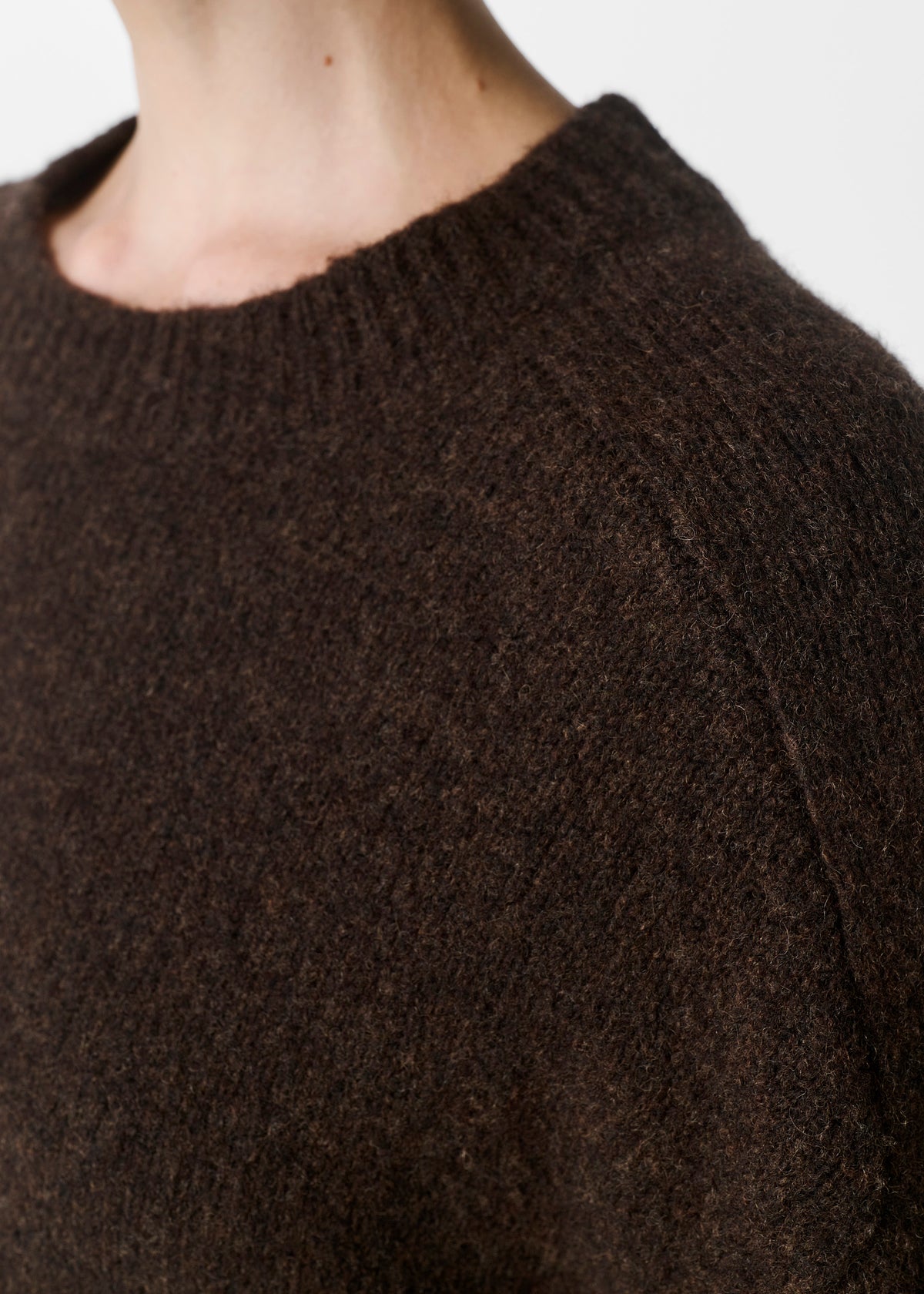 #color_deep brown