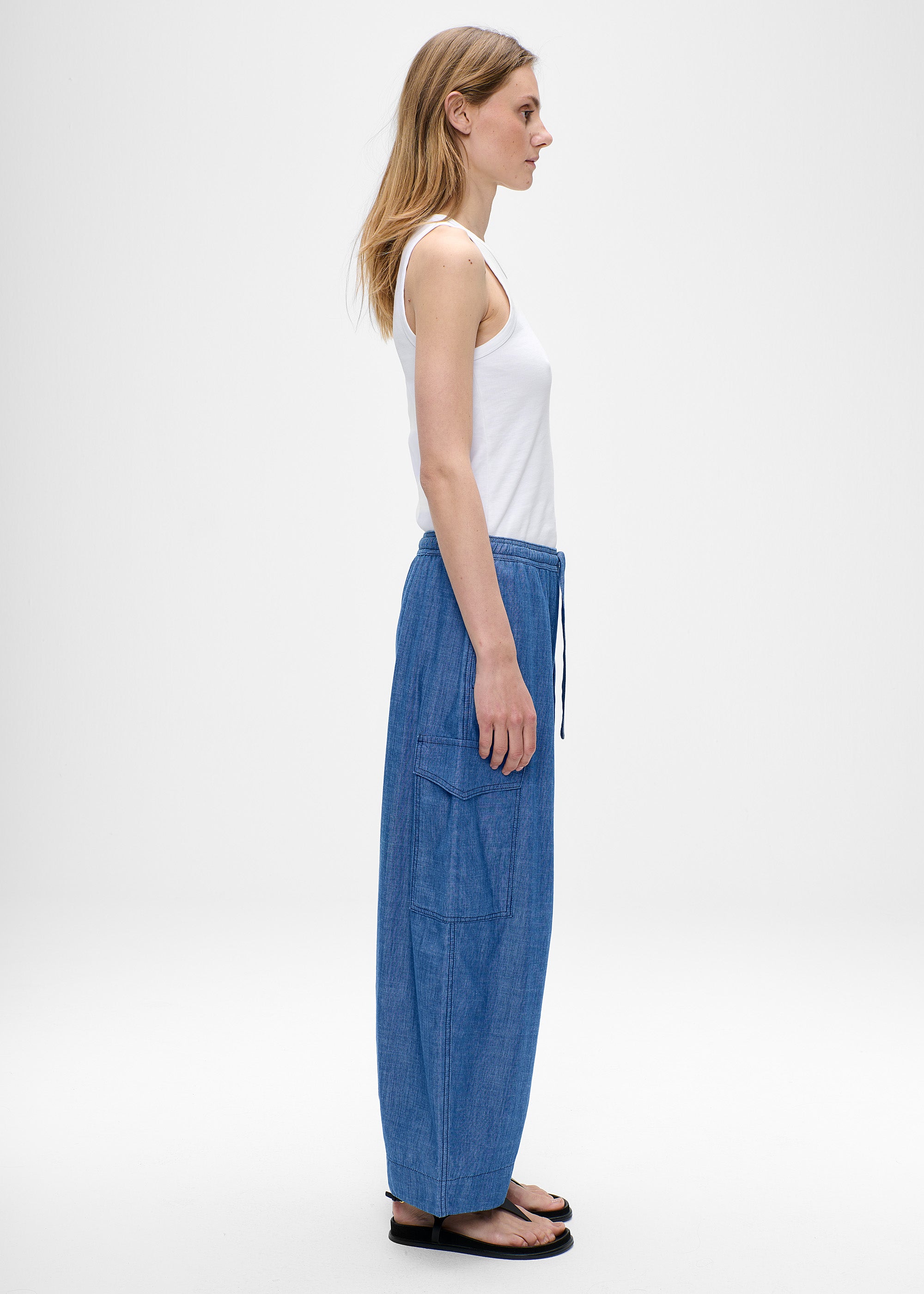 #color_mid blue
