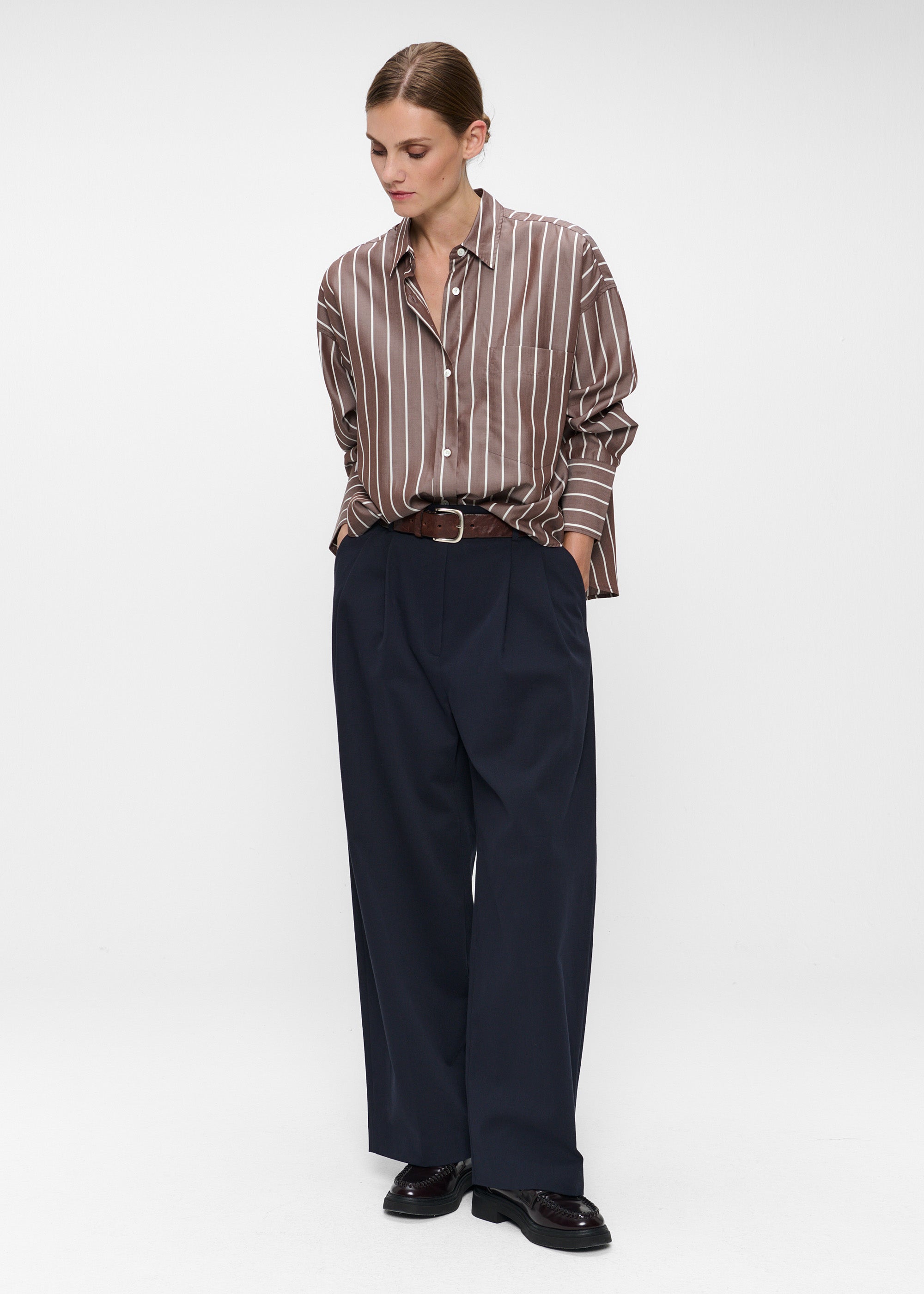 #color_midnight blue