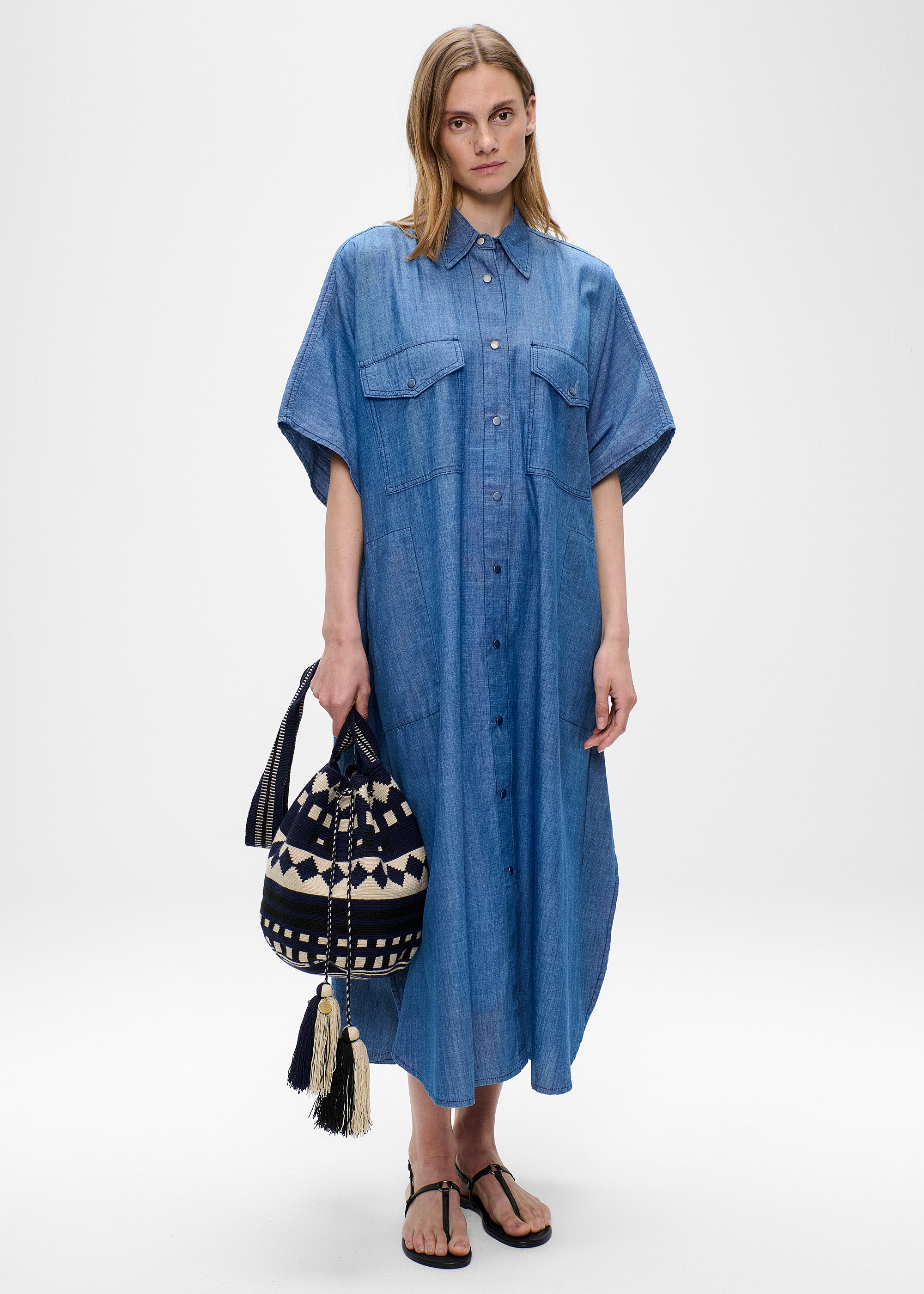 #color_navy