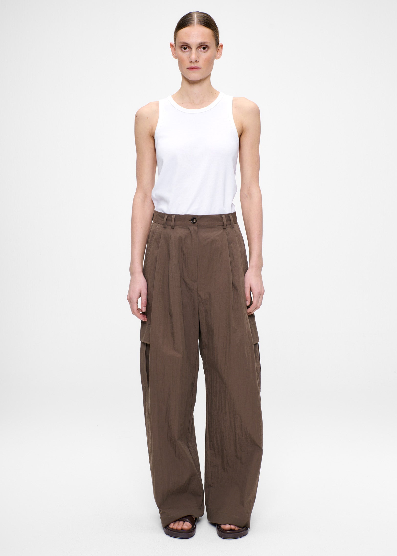 COTTON NYLON JADE CARGO PANTS.