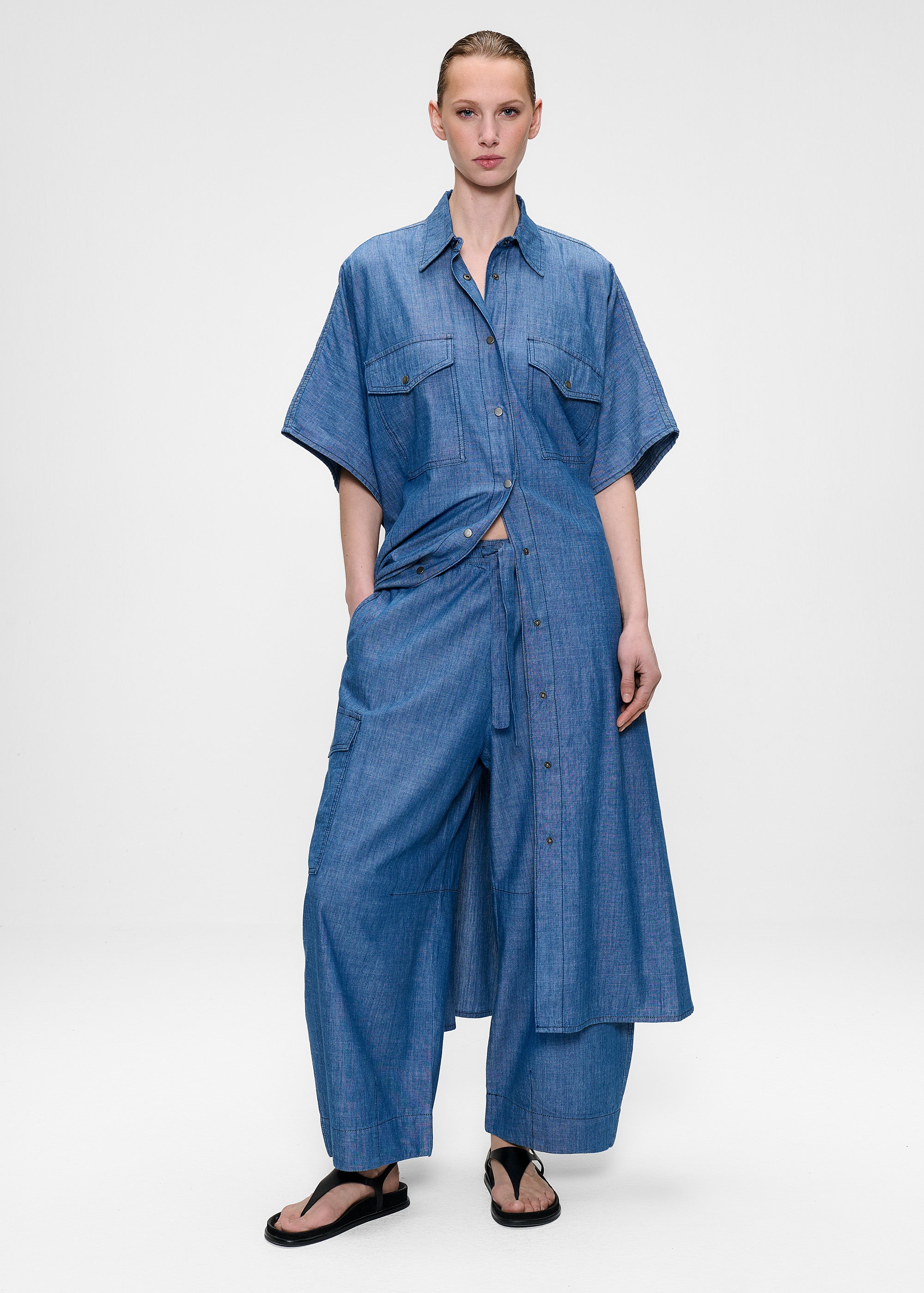 #color_mid blue
