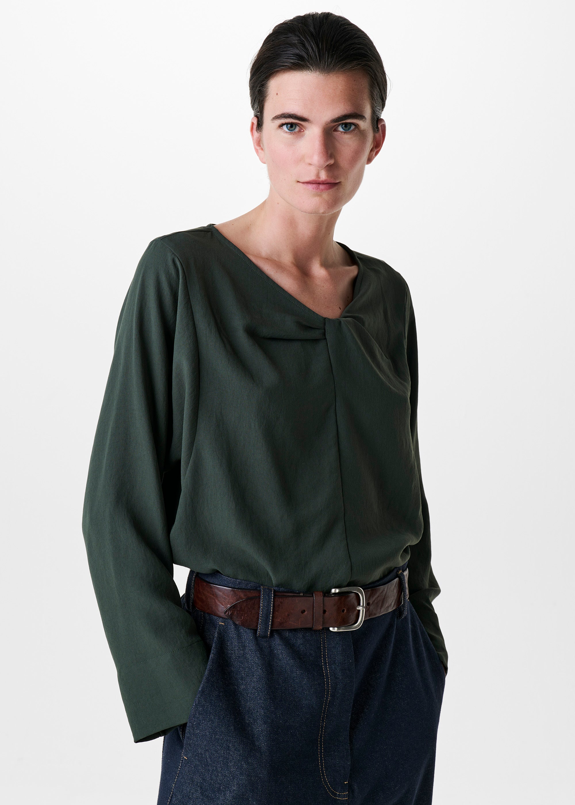 #color_dark green