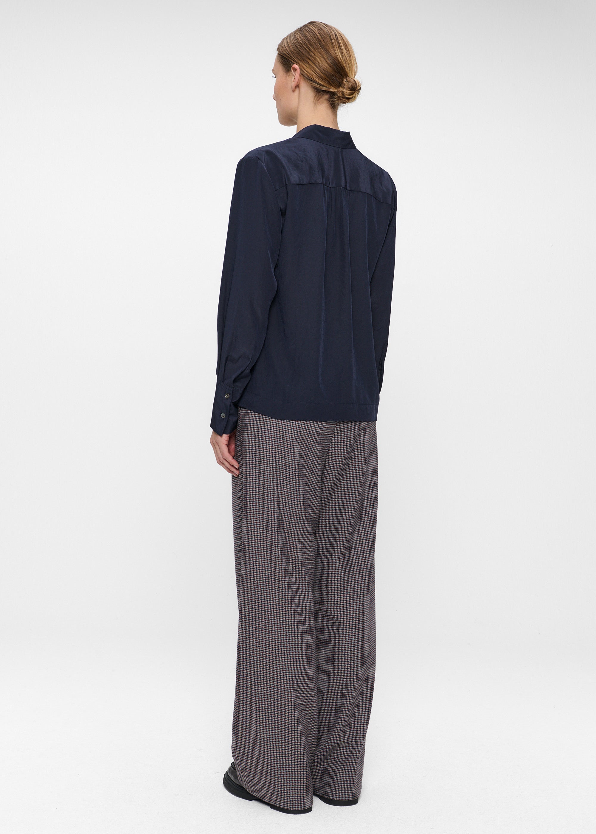 #color_midnight blue