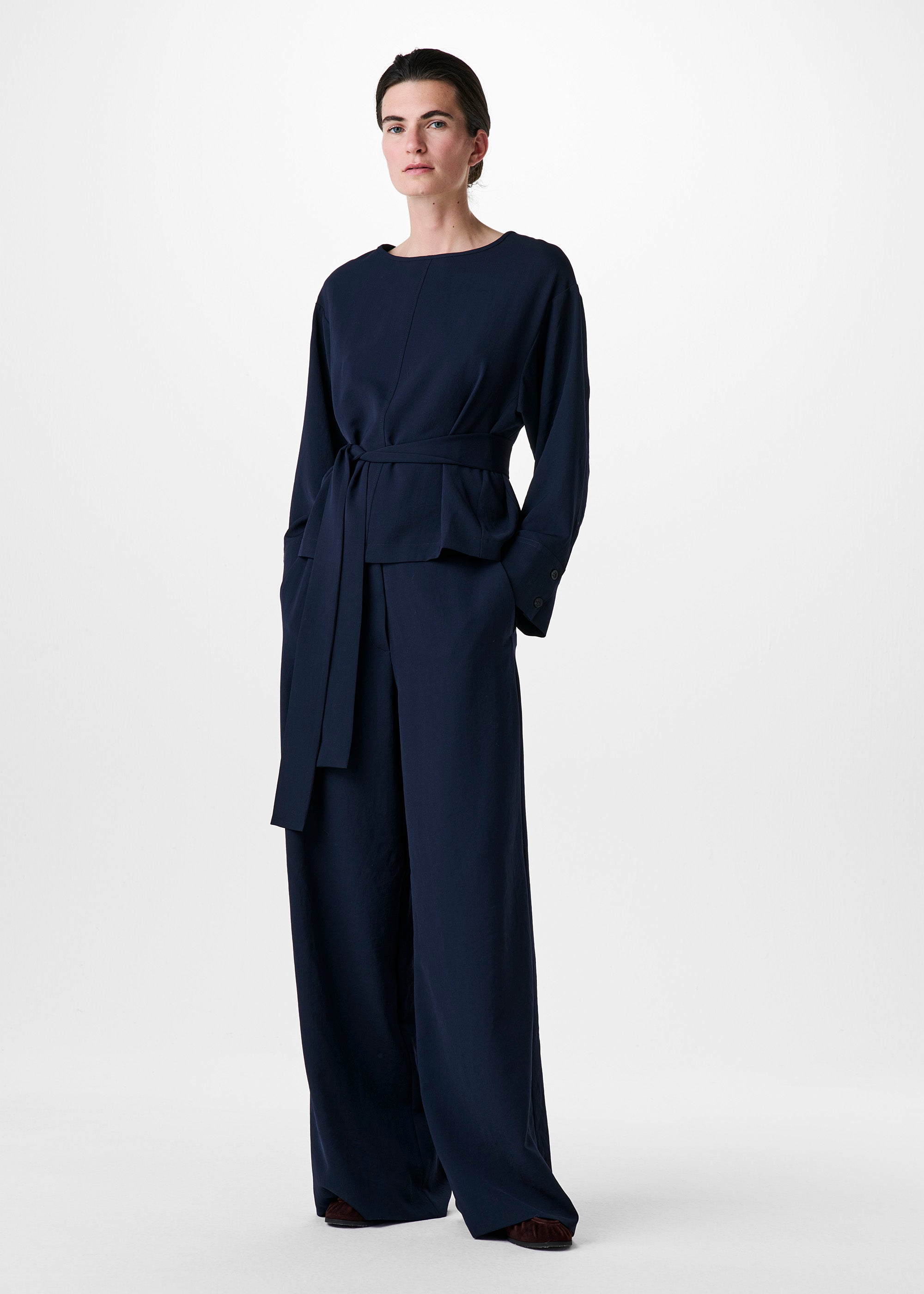 #color_midnight blue