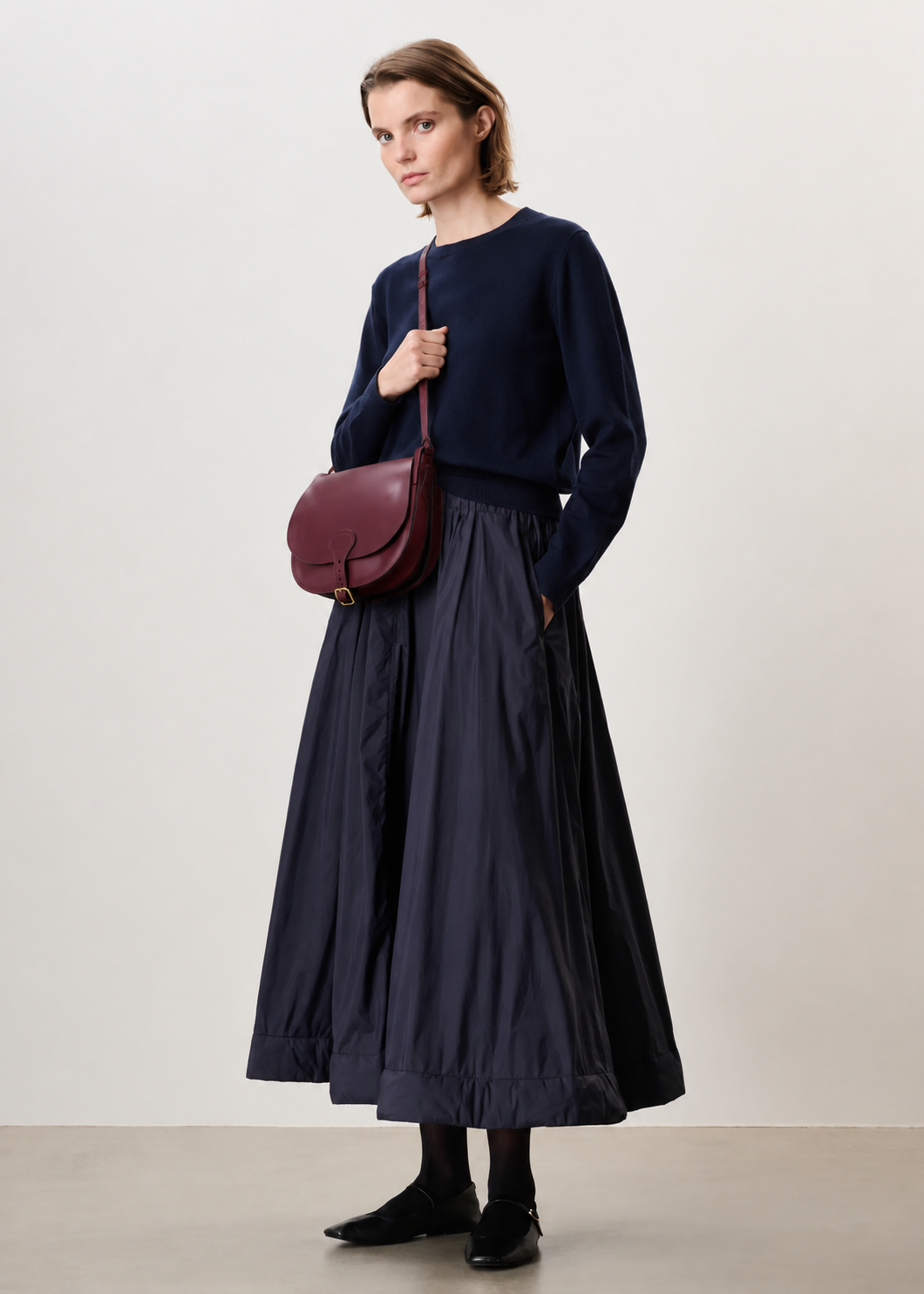 DIANE CROSS BODY BAG.